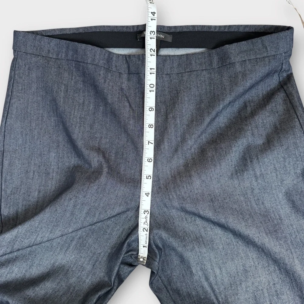 ST. JOHN Women's‎ Blue Chambray Pull On Knit Pants Size Medium 32x27 Lightweight